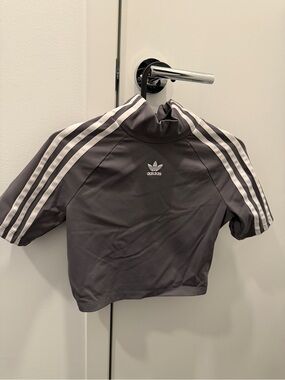 Adidas Originals 3-Stripe Crop Top | Size XS | Gray | Like New